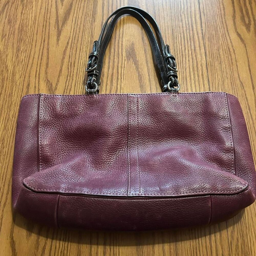 Coach Chelsea Handbag Pebble Shoulder Bag Hobo Purse Leather Burgundy - Picture 2 of 7